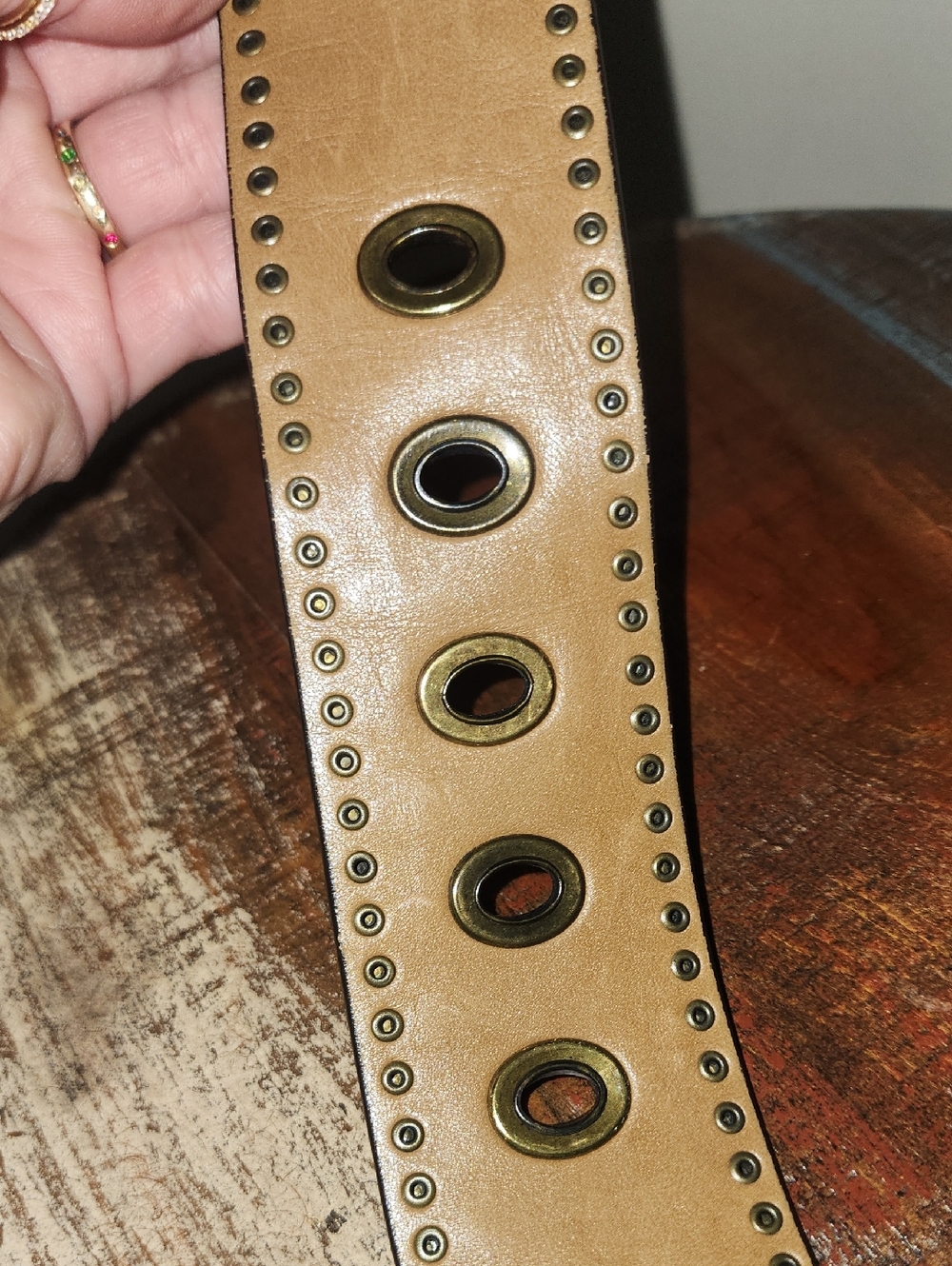 COACH Vintage Studded Tan Leather 2" Belt Antique Solid Brass Buckle Women Small - Picture 8 of 16